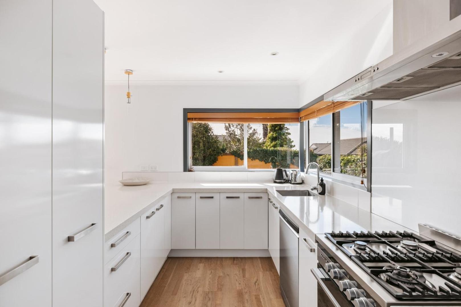 Seaside Beach Retreat - Outdoor Living Vila Mount Maunganui Exterior foto