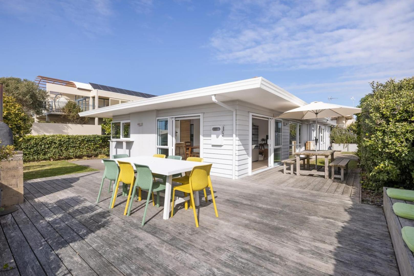 Seaside Beach Retreat - Outdoor Living Vila Mount Maunganui Exterior foto