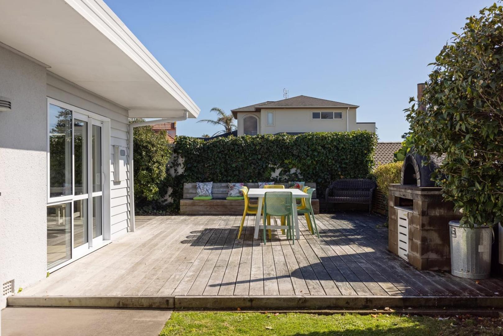 Seaside Beach Retreat - Outdoor Living Vila Mount Maunganui Exterior foto