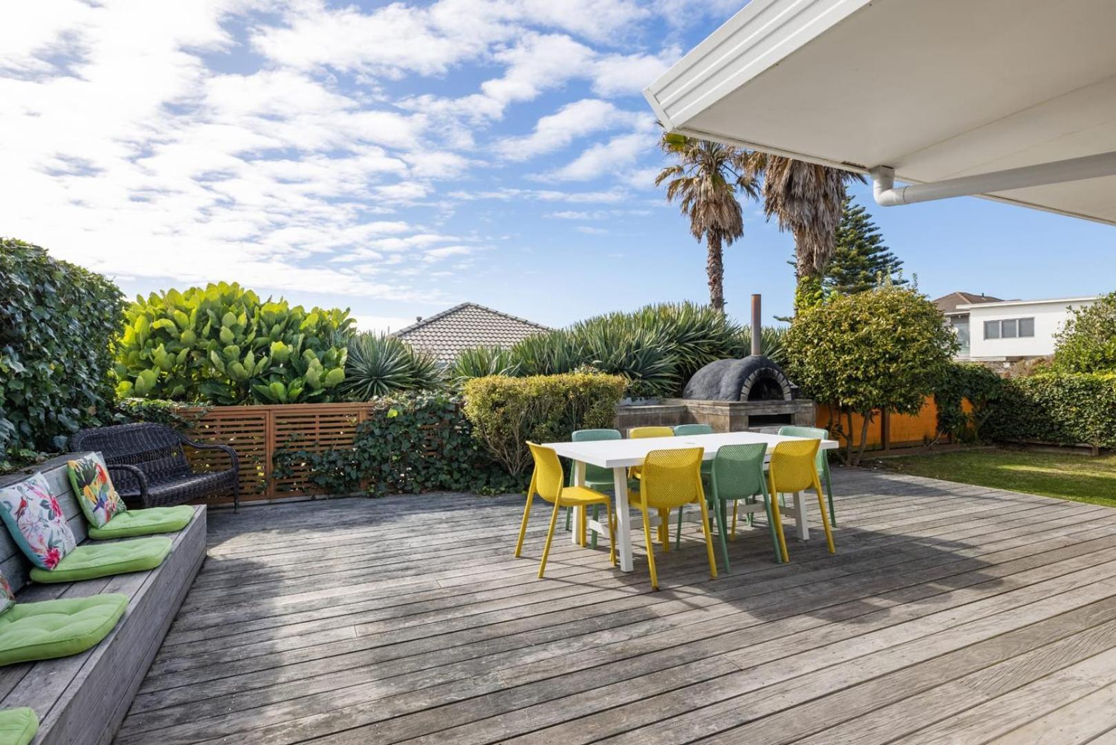 Seaside Beach Retreat - Outdoor Living Vila Mount Maunganui Exterior foto